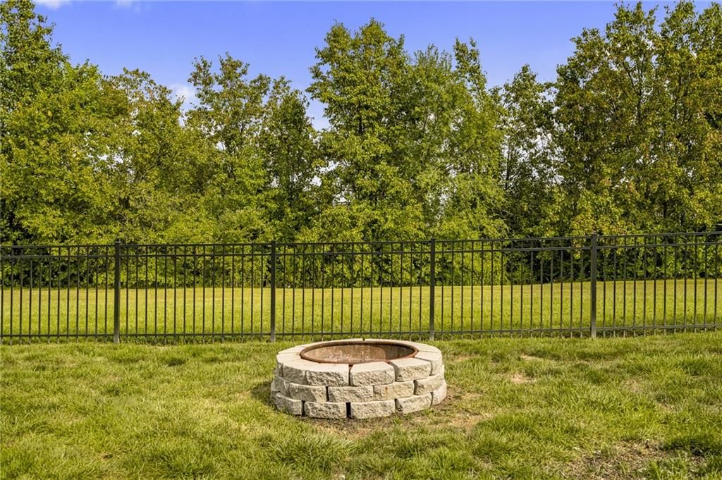 2330 Maybrook Drive — photo 57