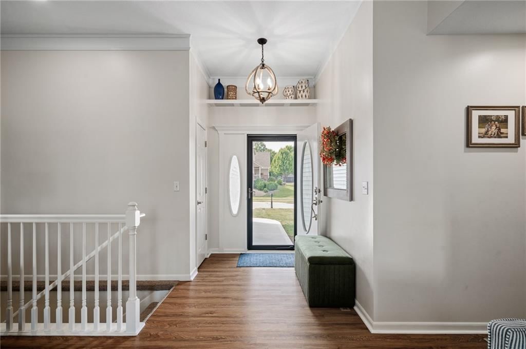 2330 Maybrook Drive — photo 7