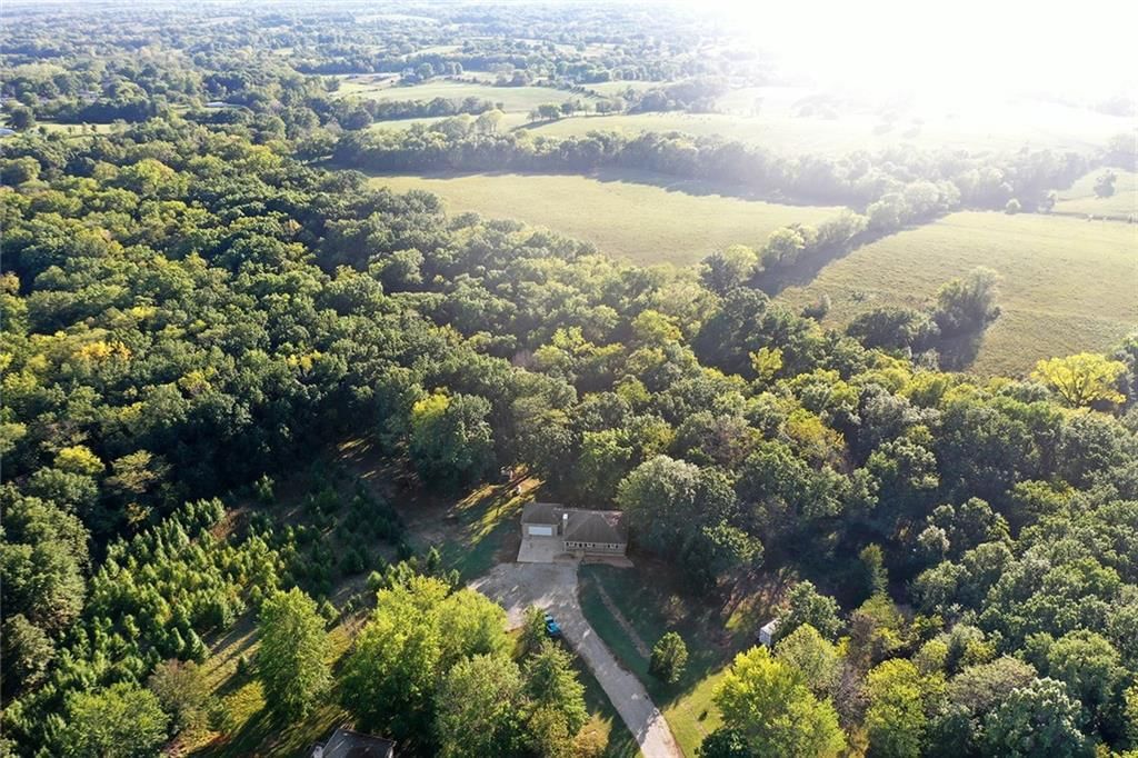 7355 SE Timberlake Court — photo 4