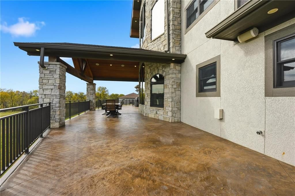 10807 NW Tiffany Springs Road — photo 91