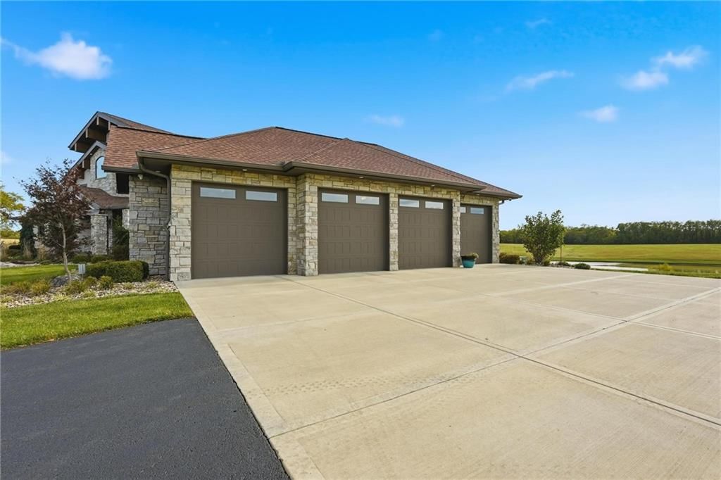 10807 NW Tiffany Springs Road — photo 93