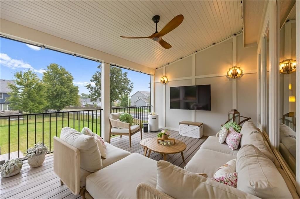 5833 Longview Street — photo 13