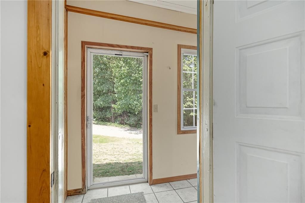 206 Oberlin Street — photo 8