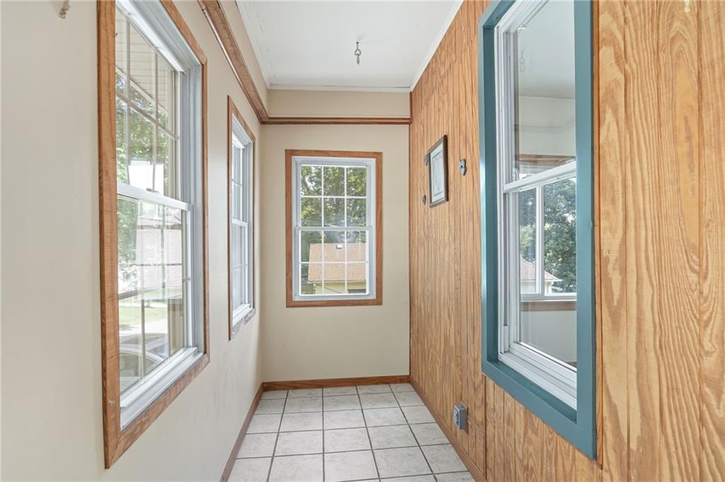206 Oberlin Street — photo 9
