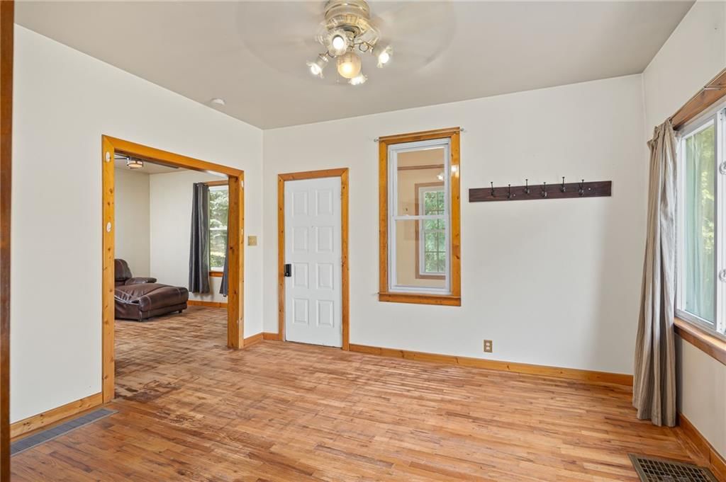 206 Oberlin Street — photo 10