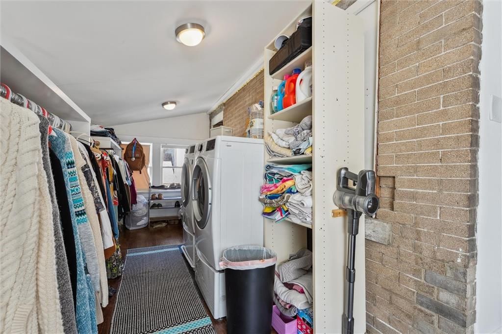909 W 38th Street — photo 20