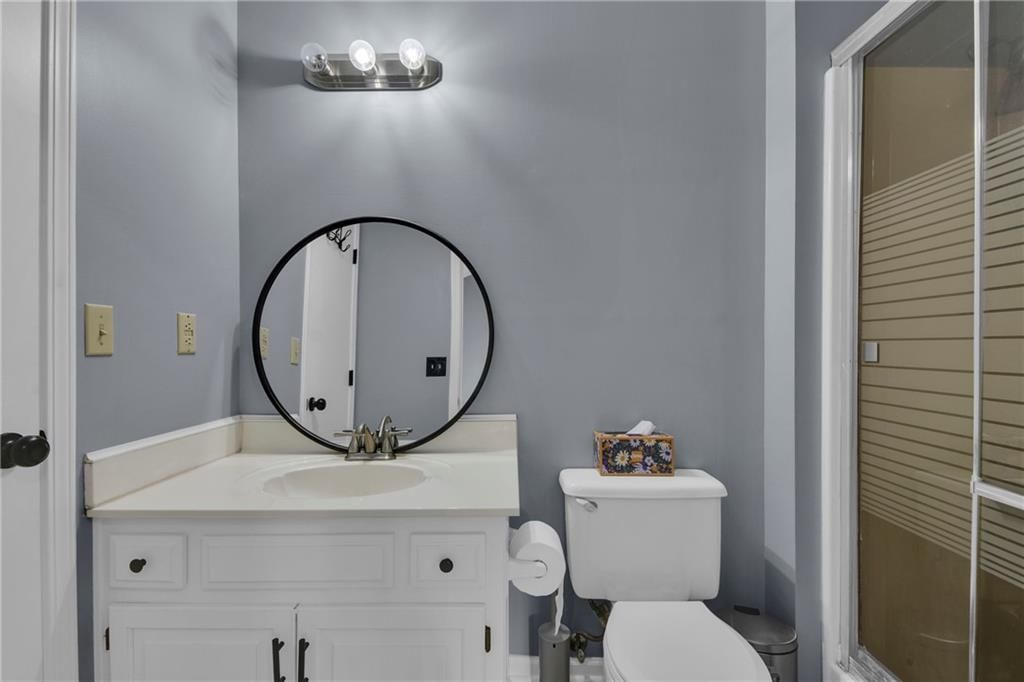 1220 NE Hendrix Drive — photo 15