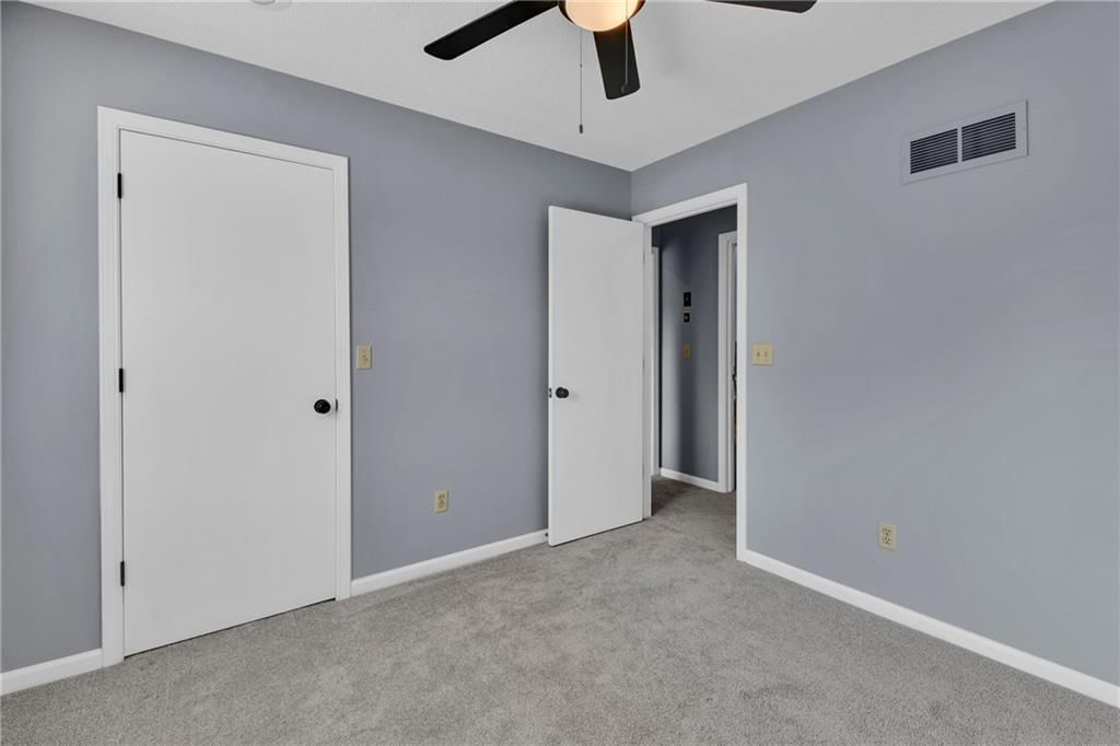 1220 NE Hendrix Drive — photo 17