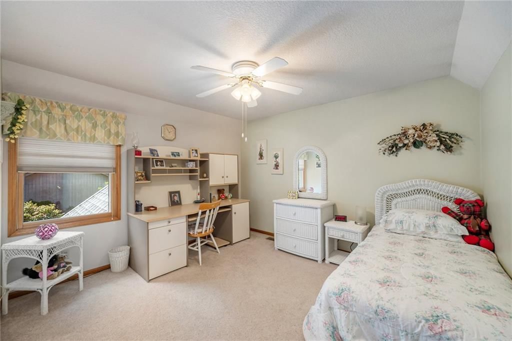 407 Amesbury Drive — photo 23