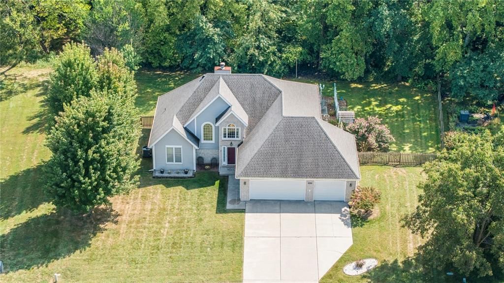 407 Amesbury Drive — photo 35