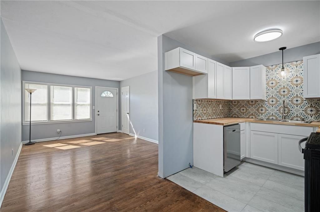 17008 E Salisbury Road — photo 6