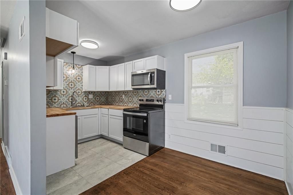 17008 E Salisbury Road — photo 9