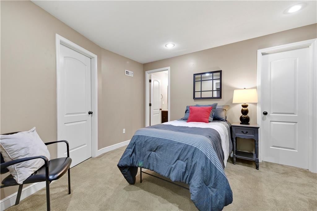 18441 S Cherry Street — photo 35