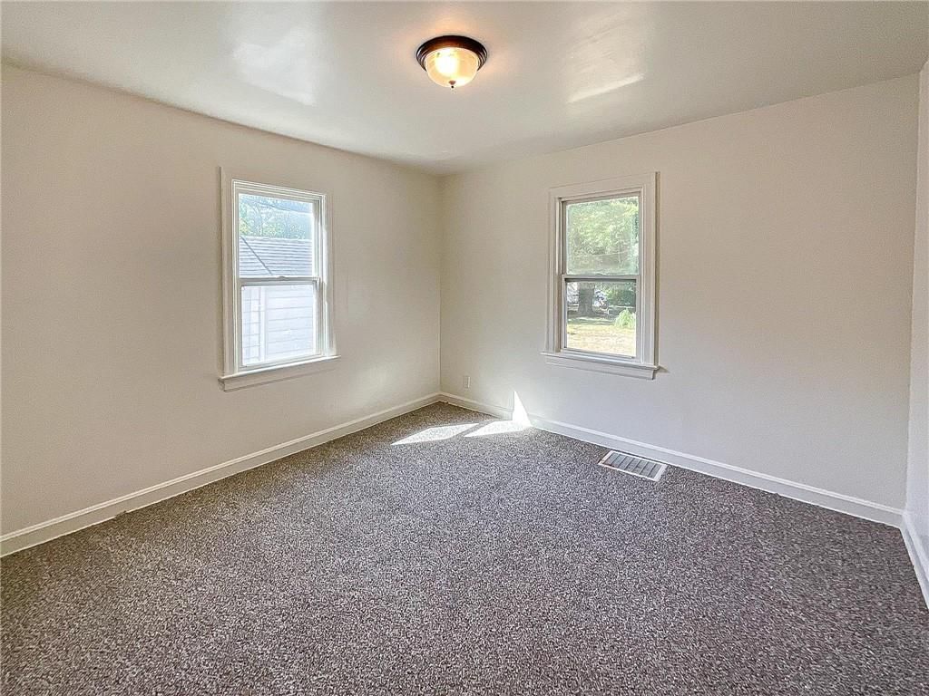 906 S Arlington Avenue — photo 12