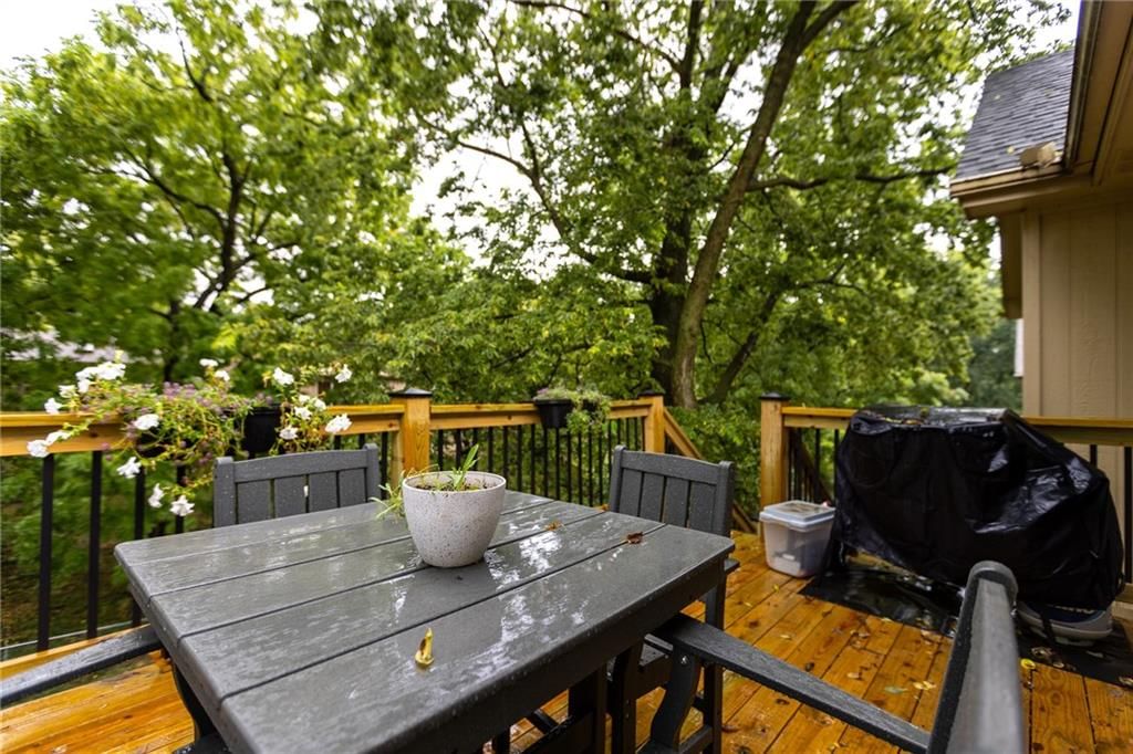 4905 N Beacon Avenue — photo 23