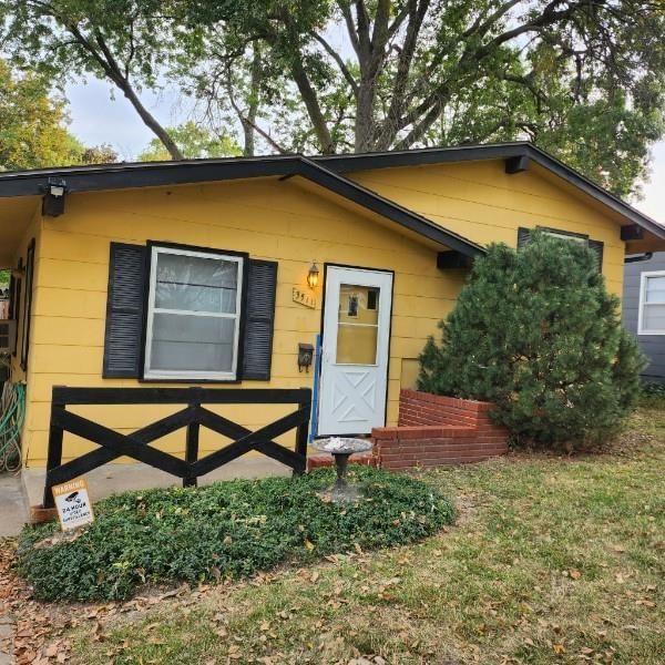 3511 Jackson Street — photo 2