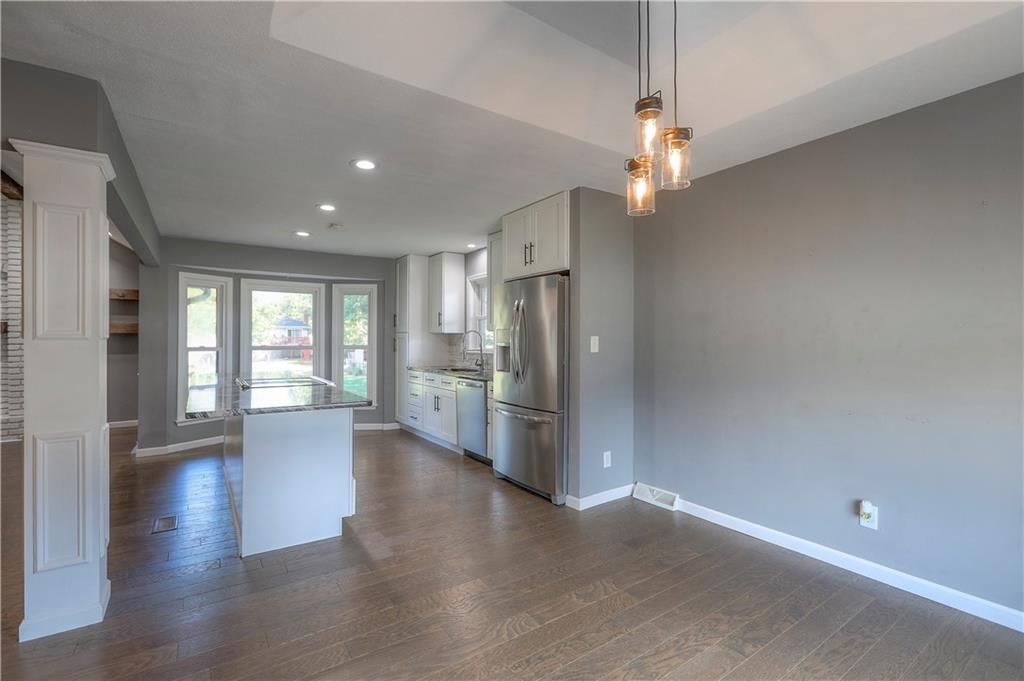 8402 Spring Valley Road — photo 18