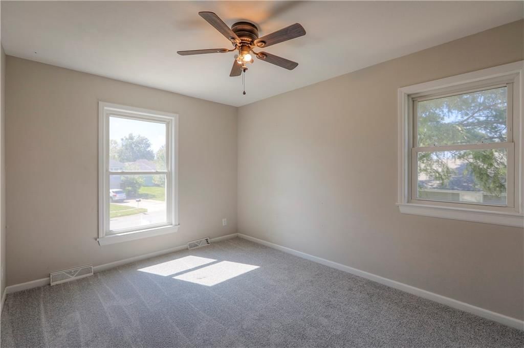 8402 Spring Valley Road — photo 23
