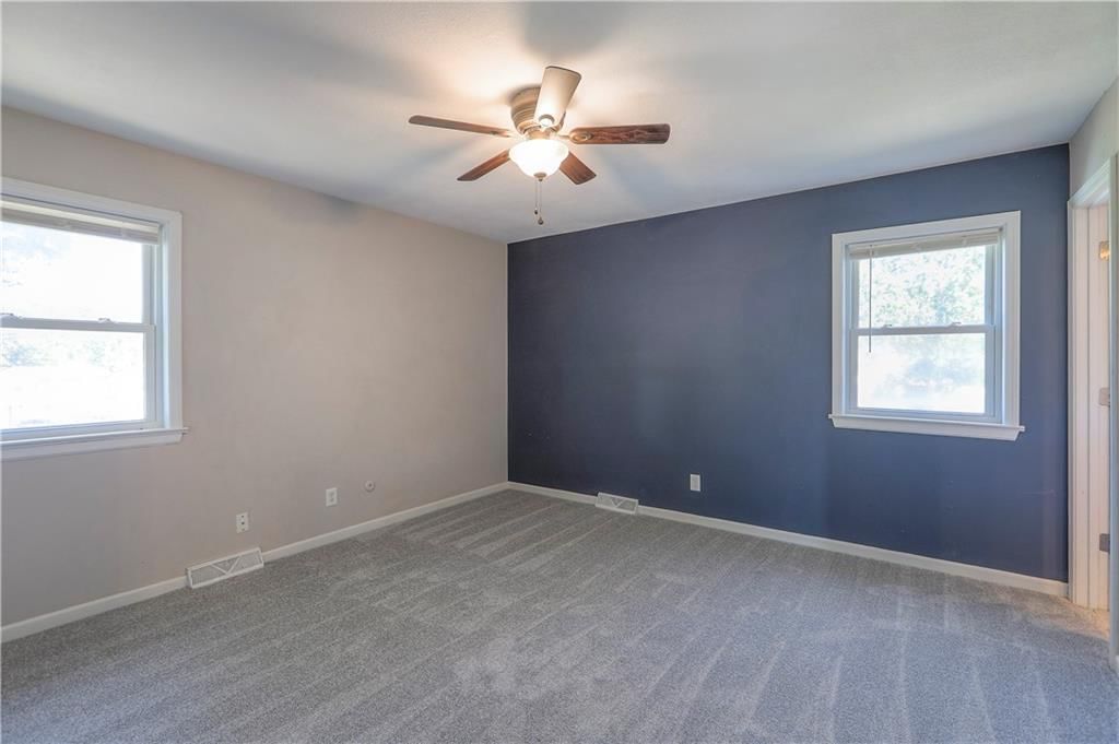 8402 Spring Valley Road — photo 25