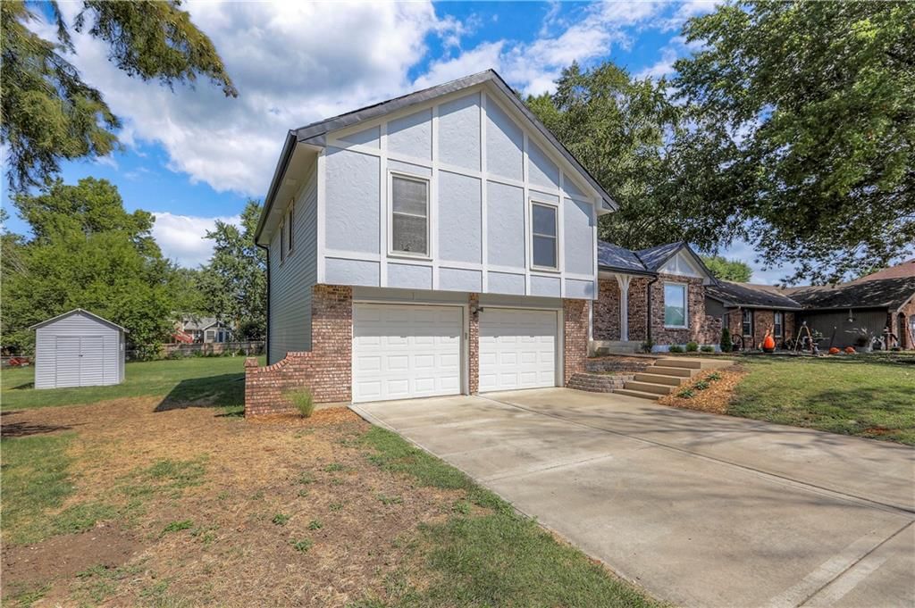 8402 Spring Valley Road — photo 4