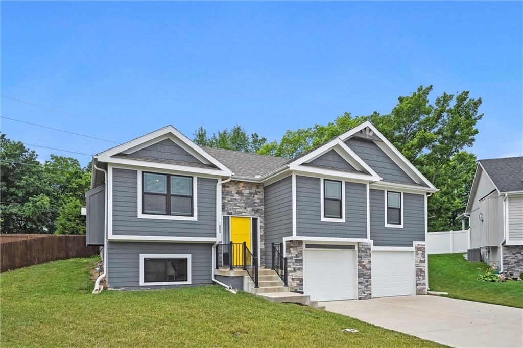 1800 NW Mya Court — photo 26