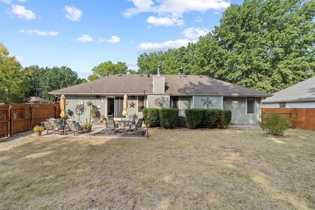 4000 SW 9th Street — photo 30