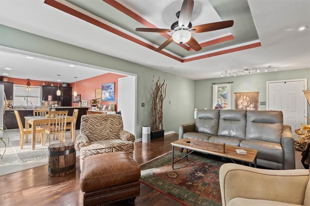4000 SW 9th Street — photo 7