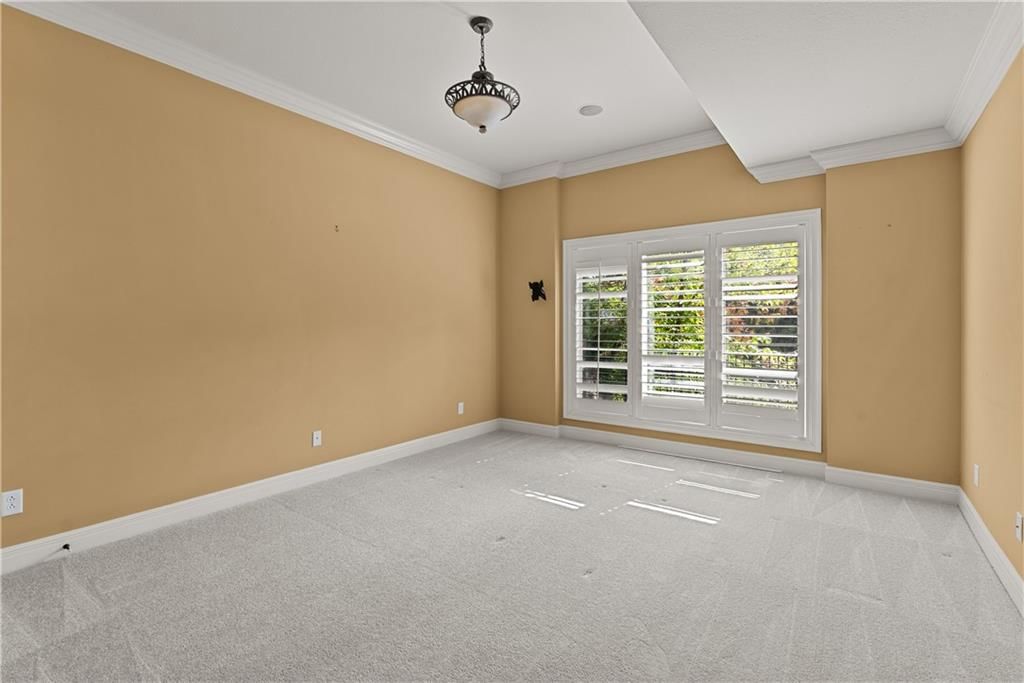 4605 NE DICK HOWSER Circle — photo 42