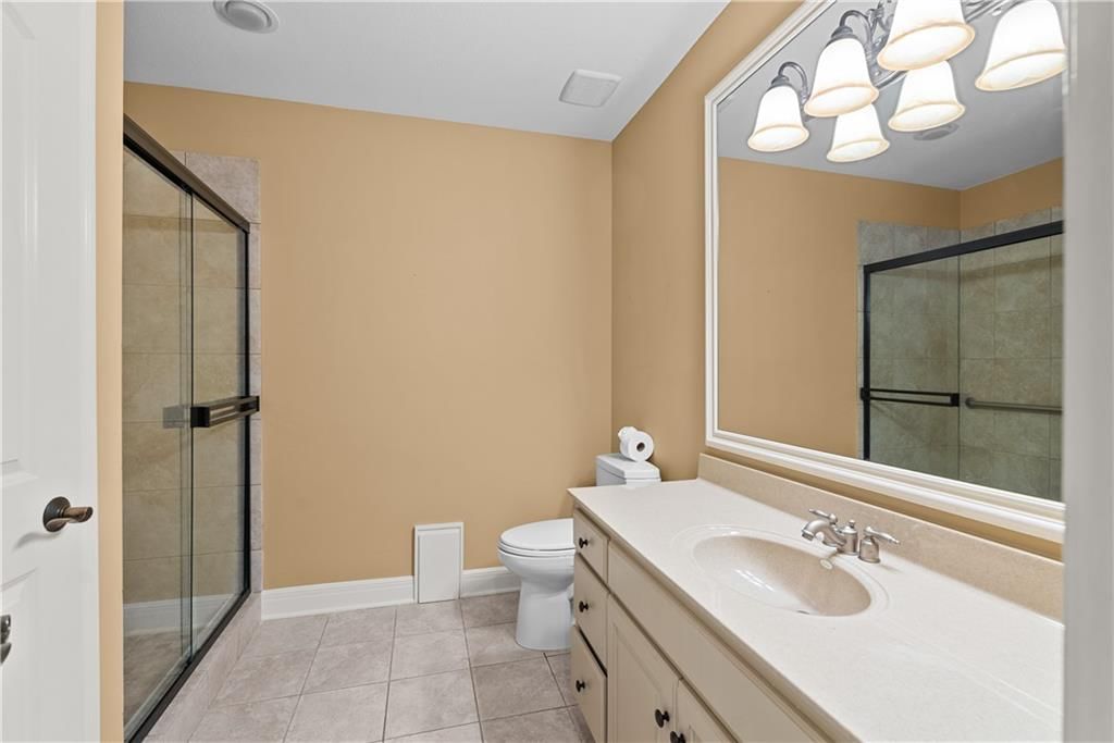 4605 NE DICK HOWSER Circle — photo 43
