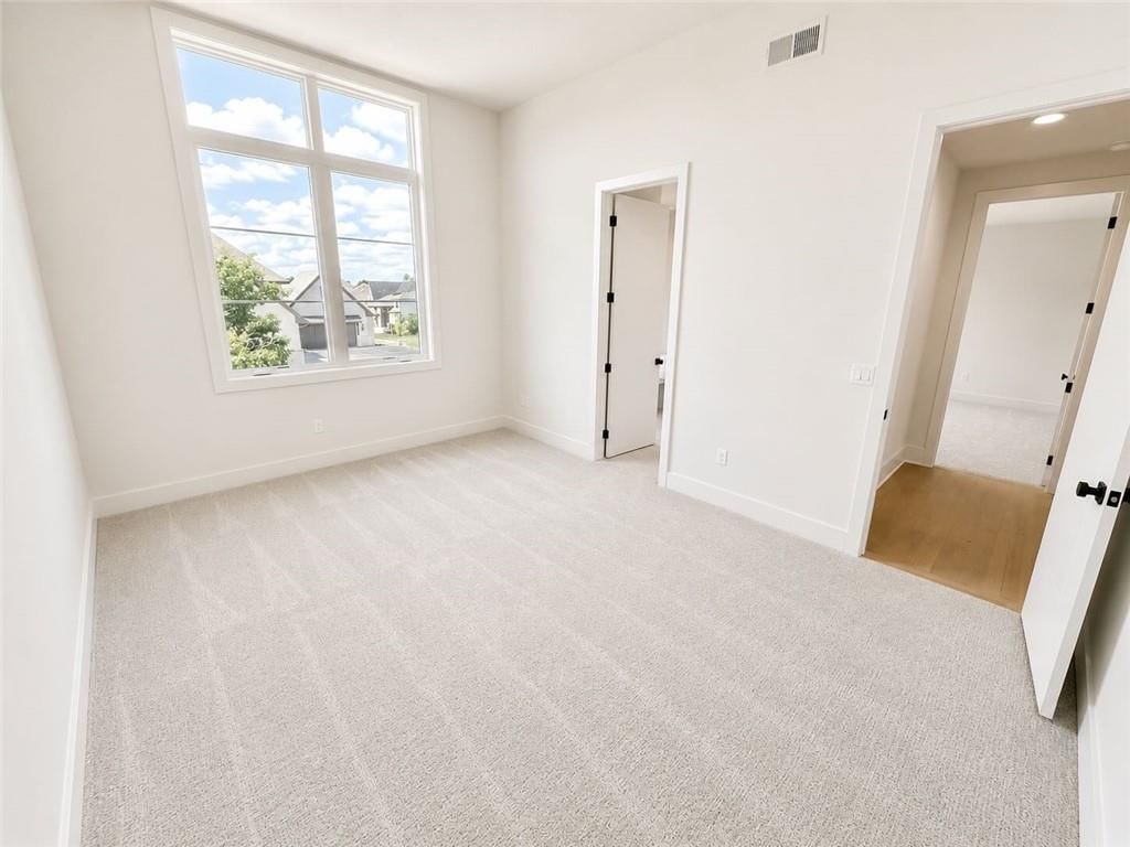 17325 Larsen Street W — photo 33