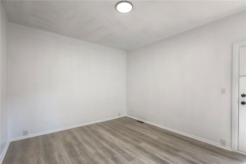 474 W 104th Street — photo 18