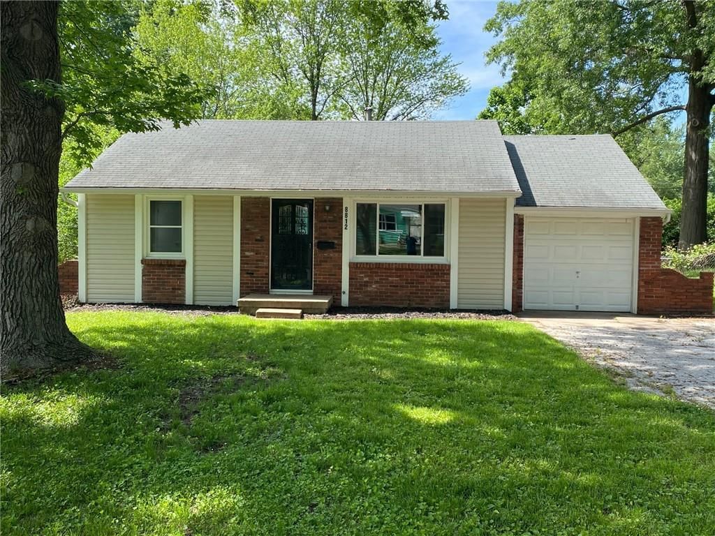 8812 E 72nd Terrace, Raytown, MO