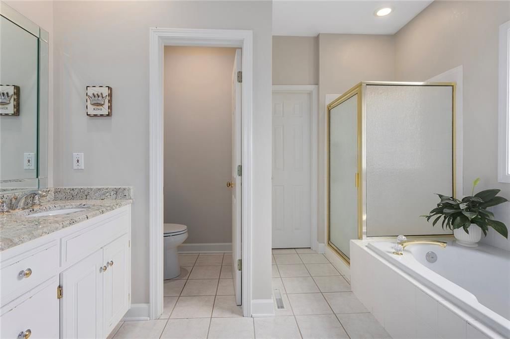 6008 N Norton Avenue — photo 15