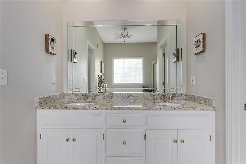 6008 N Norton Avenue — photo 16