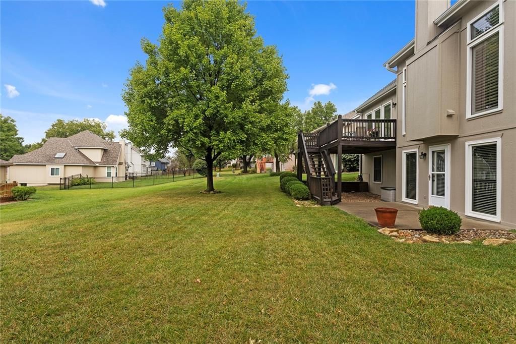6008 N Norton Avenue — photo 29