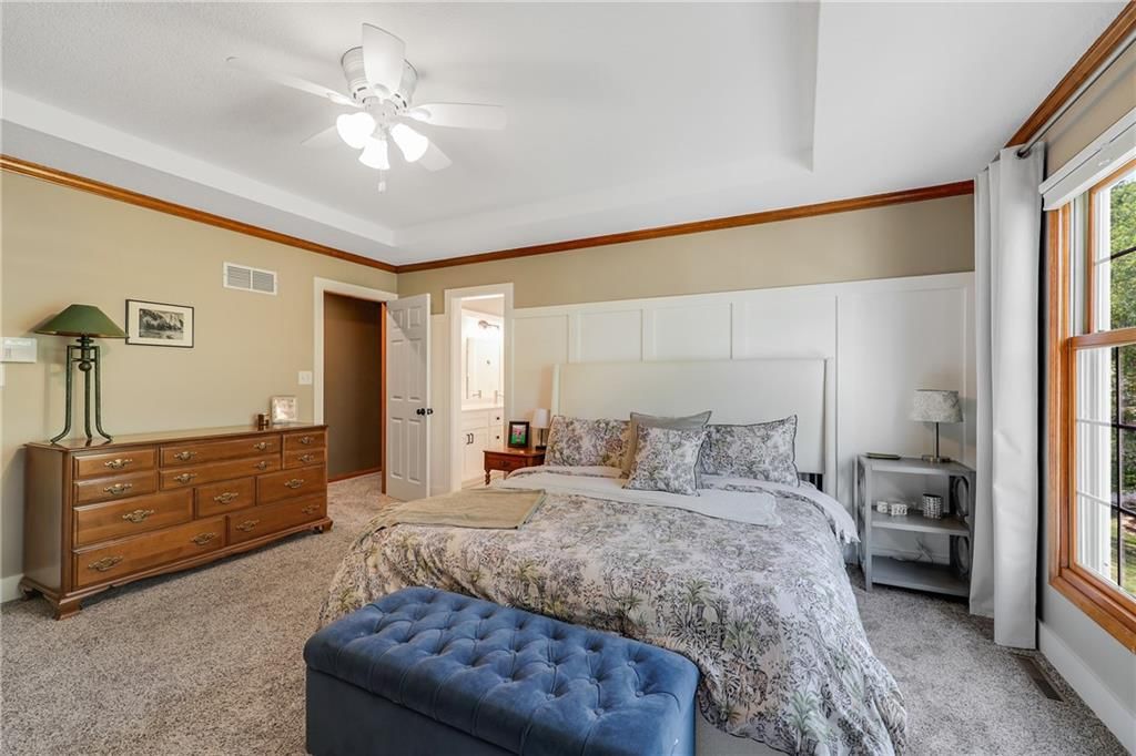1800 NE Waterfield Village Court — photo 18