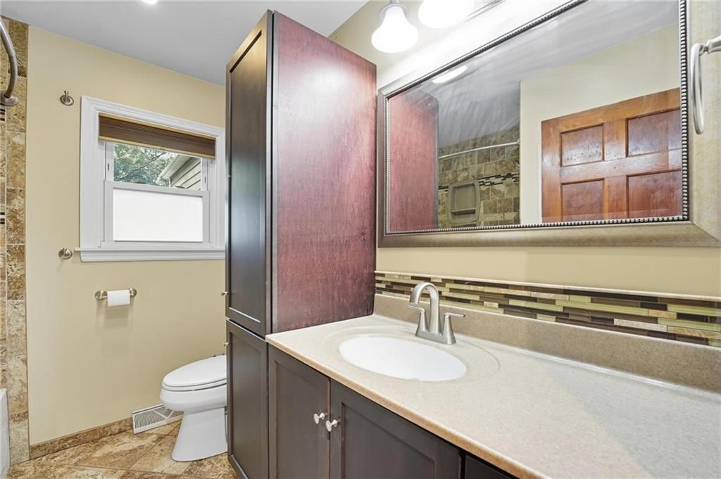 5904 Stearns Street — photo 14