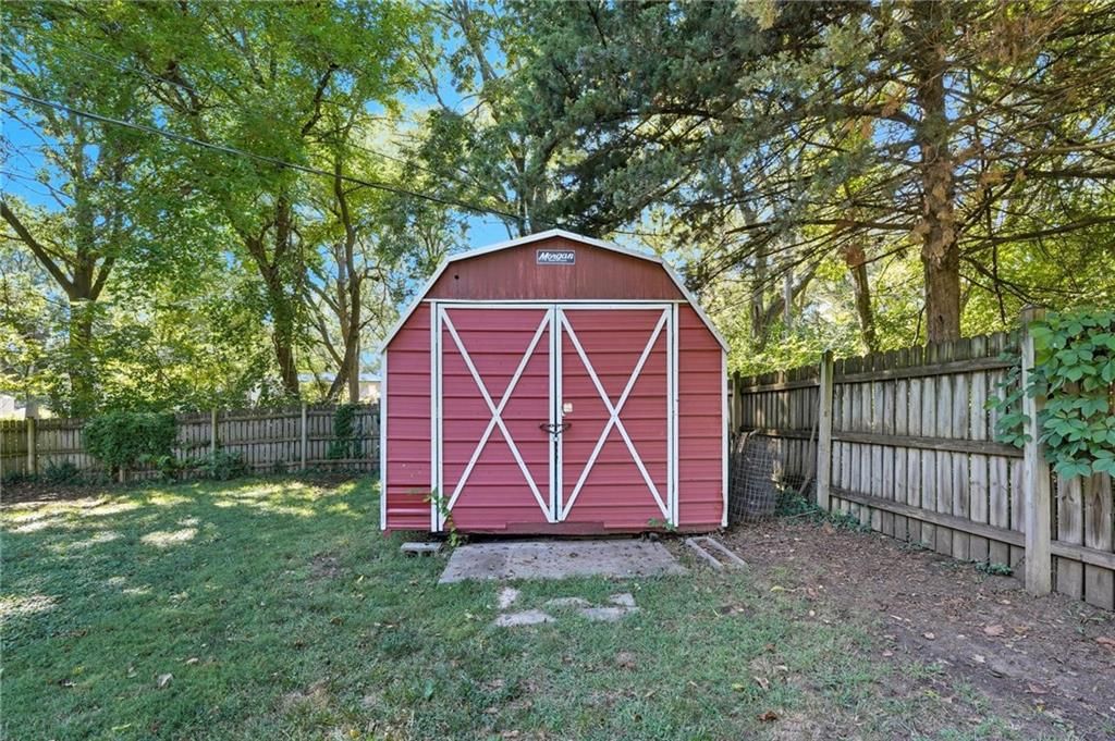 5904 Stearns Street — photo 27