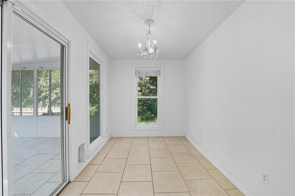 5904 Stearns Street — photo 10