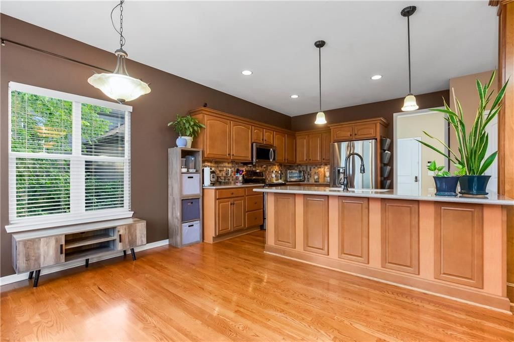809 NW Poplar Court — photo 12