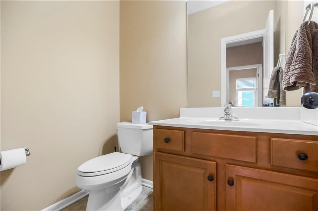 809 NW Poplar Court — photo 15