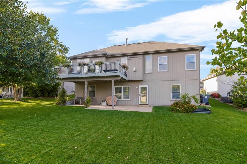 809 NW Poplar Court — photo 26