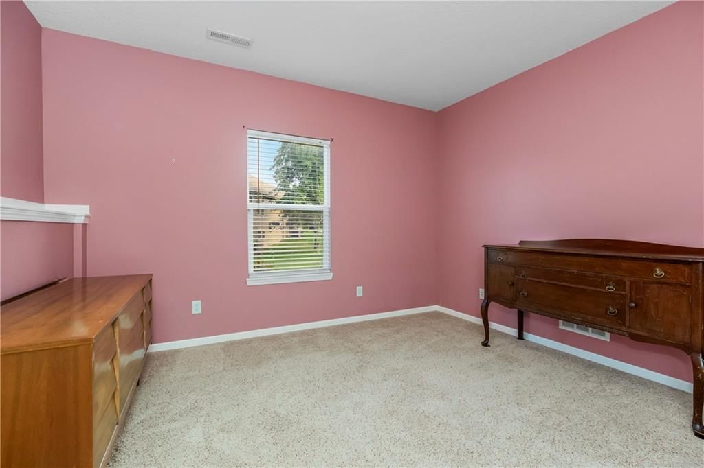 809 NW Poplar Court — photo 29