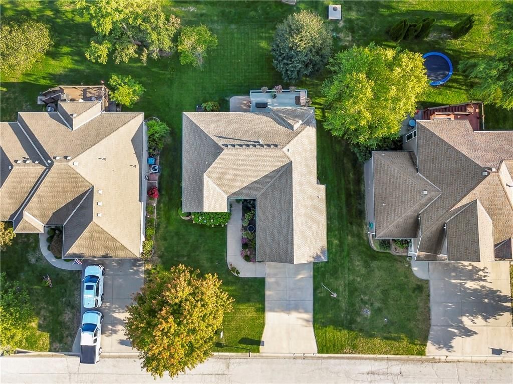 809 NW Poplar Court — photo 35