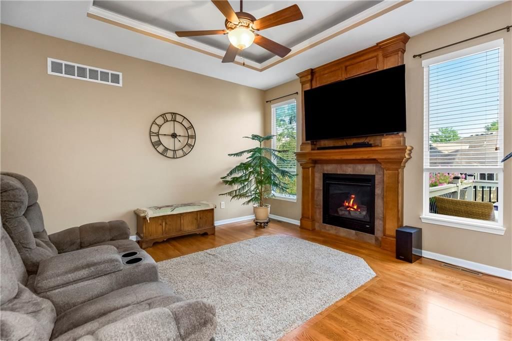 809 NW Poplar Court — photo 9