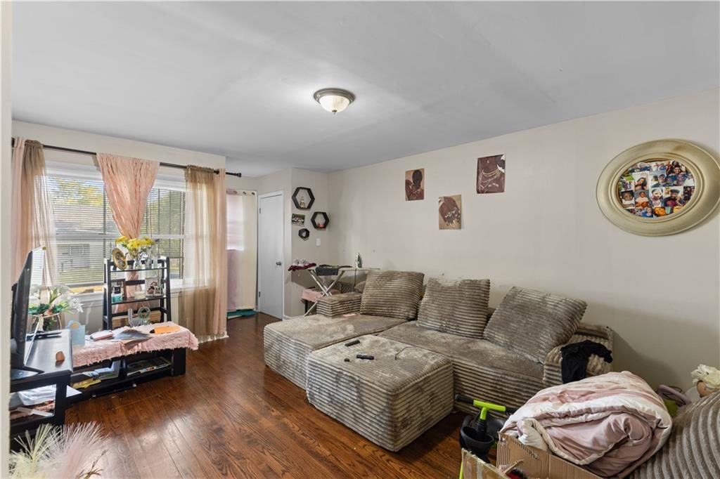 4279/4281 E 60th Terrace — photo 3