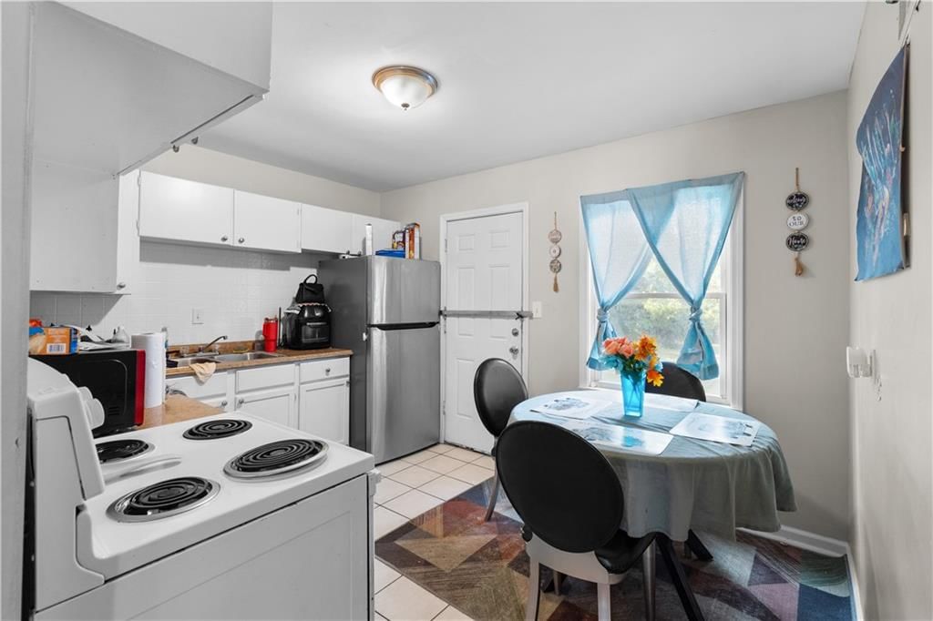 4279/4281 E 60th Terrace — photo 8
