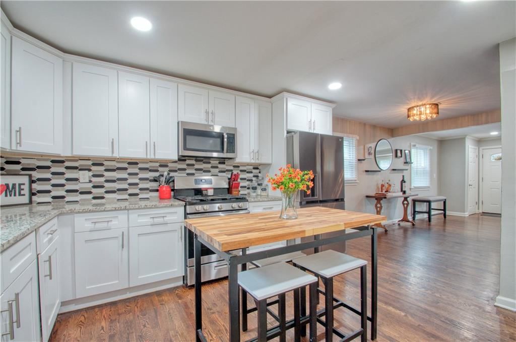 7544 Summit Street — photo 9