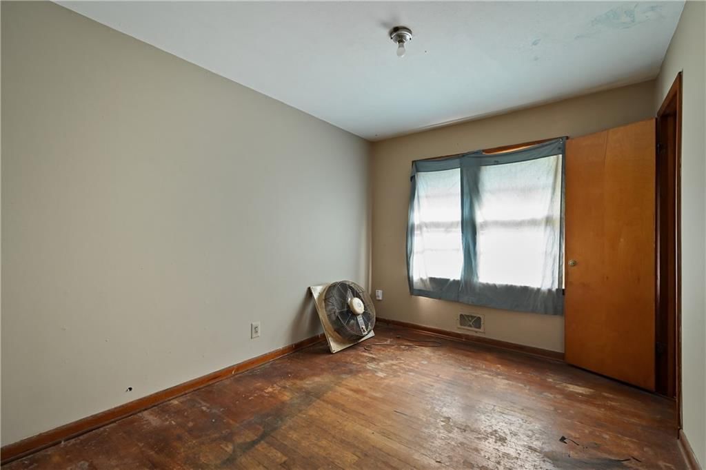7205 Overton Avenue — photo 16