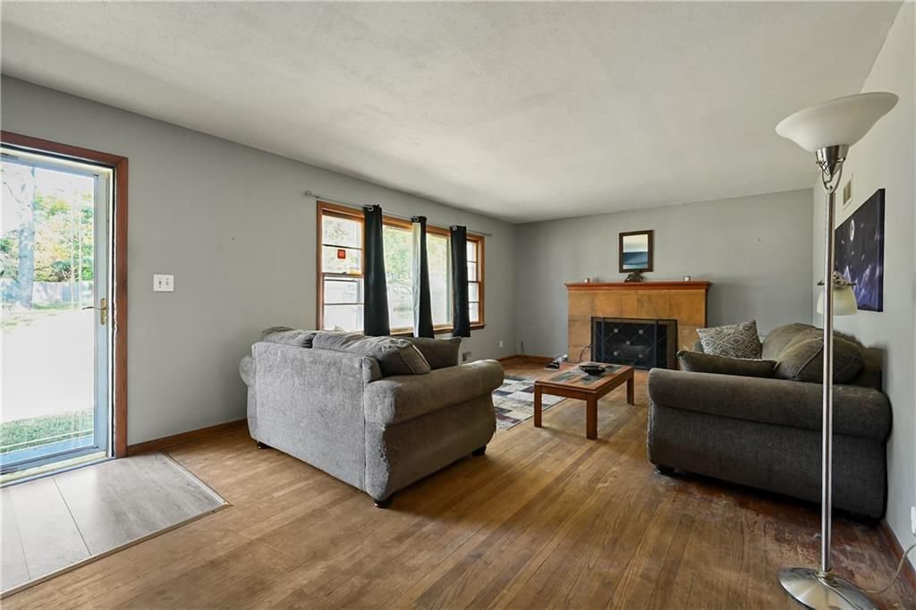 7205 Overton Avenue — photo 4